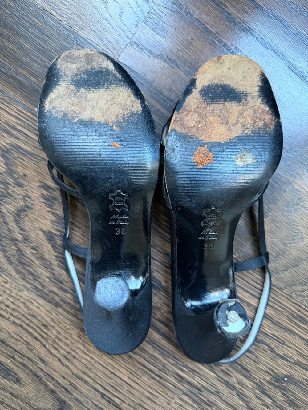 MOSCHINO VINTAGE Y2K Black Satin Sandal Heel Shoe Gold Heart Accent Eu 38 Sz 8 - Picture 9 of 10
